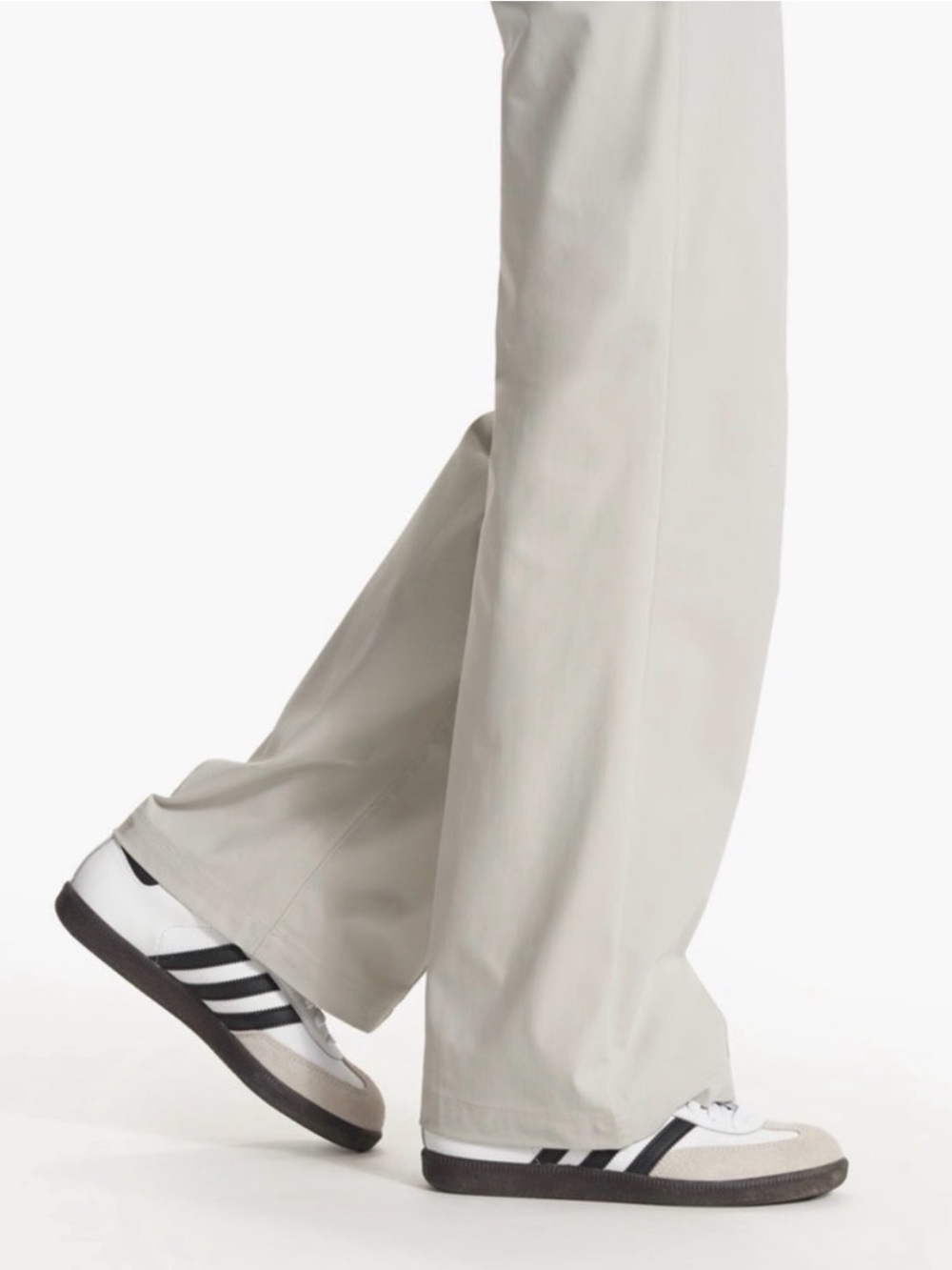 Vuori Women's Meta WideLeg Pants in Vapor - Picture 13 of 14